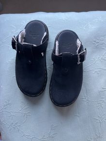 Shoes- Women's Dr. Martin slip-0ns- size 5/38