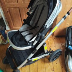 Zummi Halo Travel System (3 piece) with car seat