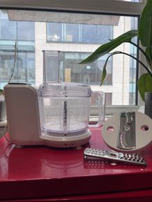 Free food processor / vegetable chopper