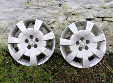 Toyota avensis hubcap trim that fits to your rims