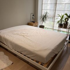 vevelstad ikea bed frame + Emma hybrid mattress 150x200