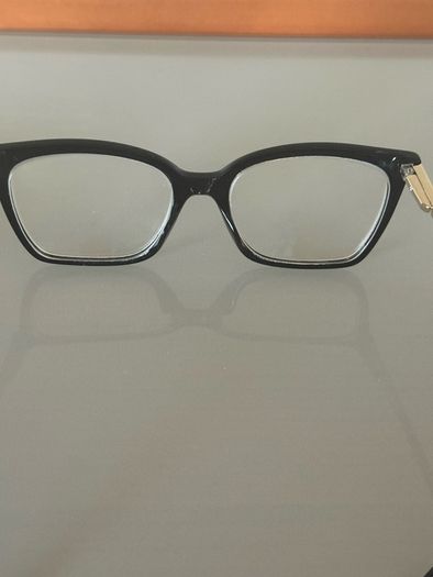 Marc Jacobs Women's reading Glasses with case and unused cloth