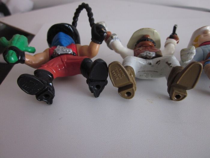 Fisher Price 1996 Wild West Figures X4