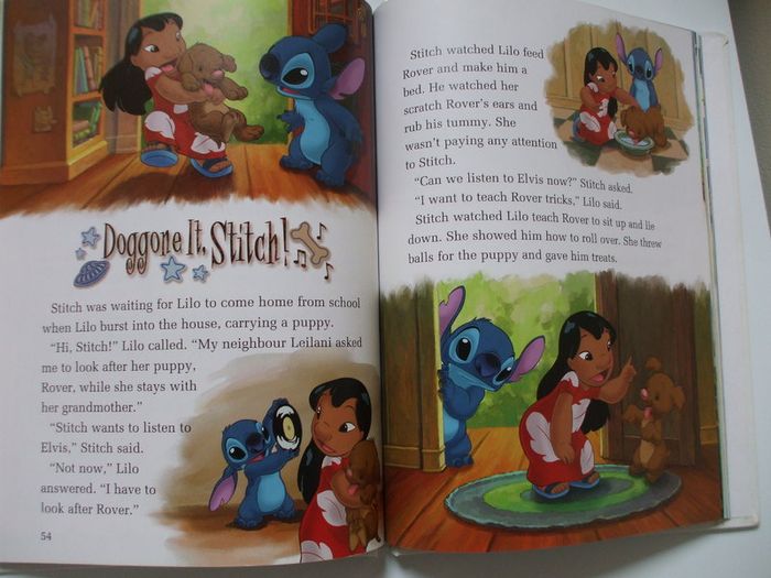 SALE!  Disney's Year Book 2004