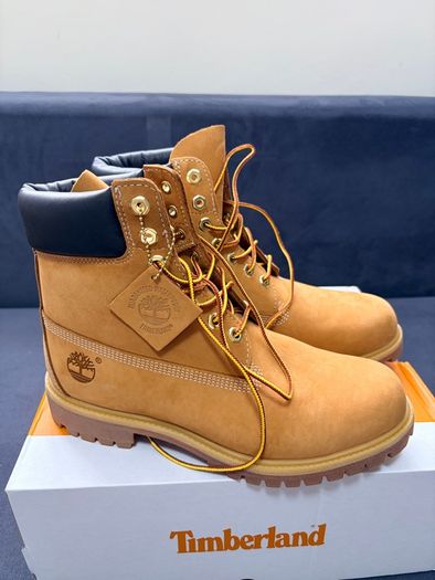 Timberland 6-Inch Boots Brand New