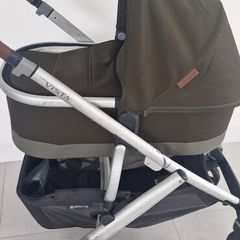 Vista V2 Pram & Frame