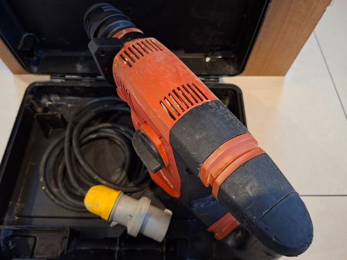 Hilti TE 30-AVR Sds + 3 Mode 110v
