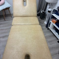 Physio/ osteo/ massage bed