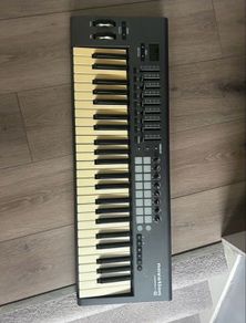 Novation Launchkey 49