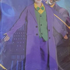 costume