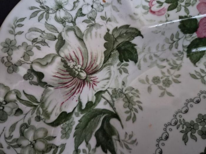 Graduating pair of antique Masons platters