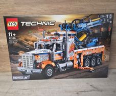 Lego 42128 Heavy Duty Tow Truck