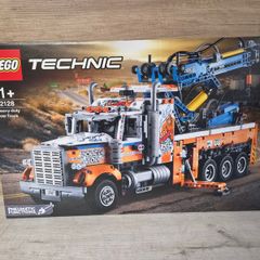 Lego 42128 Heavy Duty Tow Truck