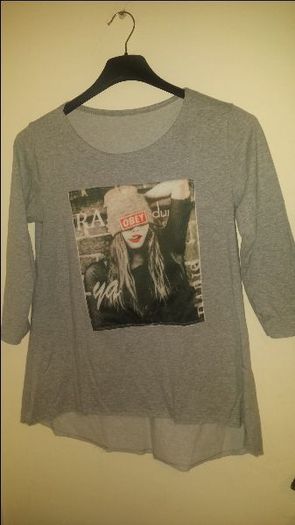 Italian grey jumper size UK10 EU38 Postage included