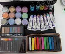 Art supplies - Oil pastels, soft Pastels,metallic Acrylic, Mica Powder, Alcohol ink, Metallic Eyeshadow
