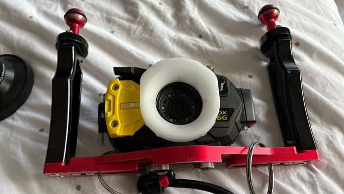 Sea & Sea DX-6G Underwater Camera Set w/ WCL06 Wide Angle Lens & Dual Tray