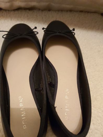 Ladies flats