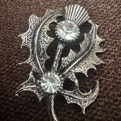 brooch
