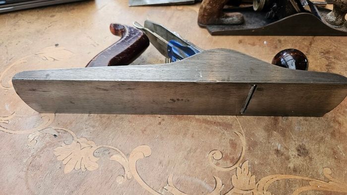 Lot of woodworking tools, incl. planes and chisels