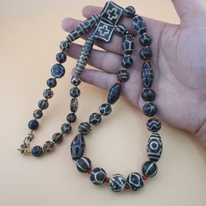 Rare Antique Burmese Pumtek Pyu Petrified Wood Beads Necklace