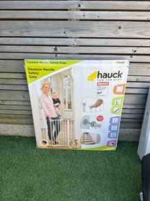 stairs safety gate