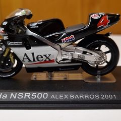 Honda NSR 500 - Alex Barros 2001 - 1:24