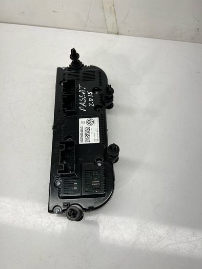 VW Passat 2015 B8 climate control panel climate control 5G0907044AG A2ll5b14s