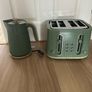 Kettle & Toaster Image 2