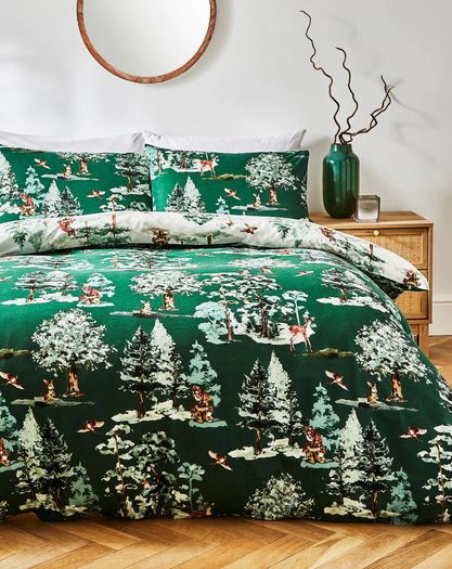 Woodland Christmas Duvet Set King Size Reversible