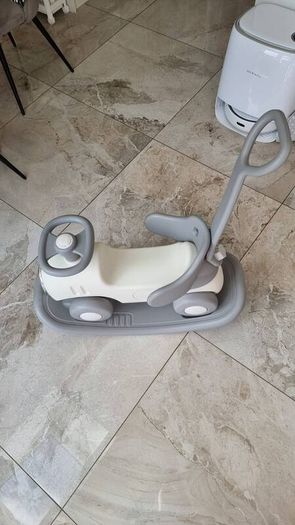 baby ride on car