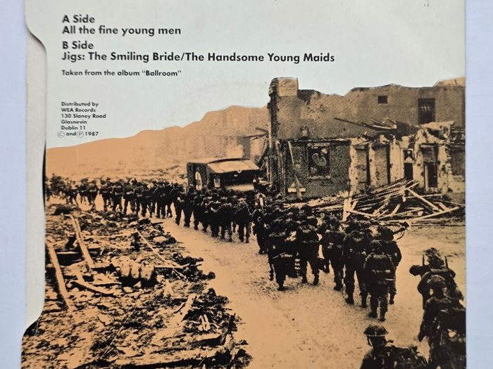 De Dannan - All The Fine Young Men - Vinyl