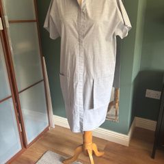 COS shirt dress with 2 large slit pockets - Size 12