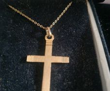 9ct gold Cross and chain