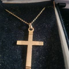 9ct gold Cross and chain