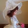 singing and moving doll Image 4