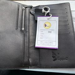 Projapoti 100% leather purse