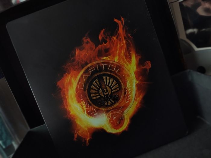 The Hunger Games: Catching Fire ! Steelbook ! Blu-ray ! 2014 ! Jennifer Lawrence !