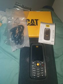Cat B25 Rugged Phone dual sims 32Mb
