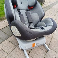 Osann ONE360 baby car seat
