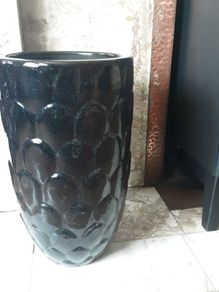 Earthenware pot
