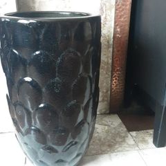 Earthenware pot