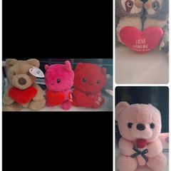 Love teddies or valentine  teddys never used