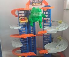 Hot Wheels Ultimate Garage