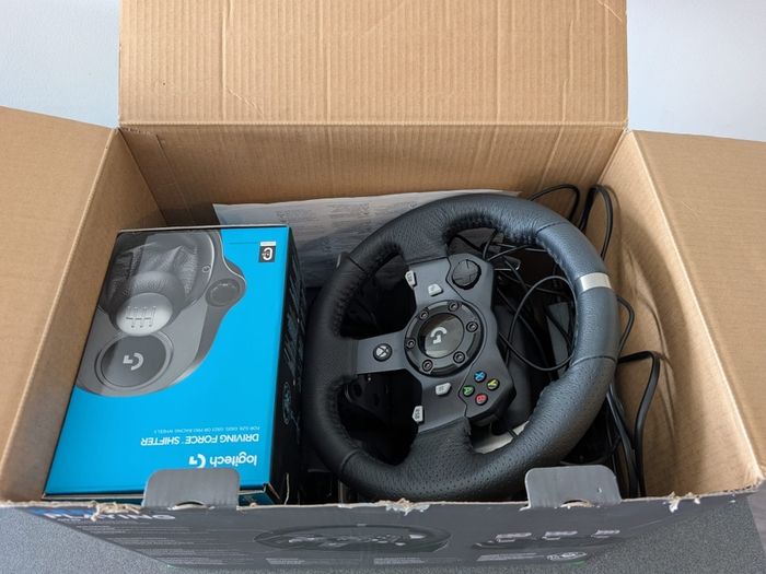 FOR SALE: Logitech G920 Racing Wheel + Pedals + Shifter (Xbox/PC)