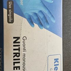 Latex free gloves