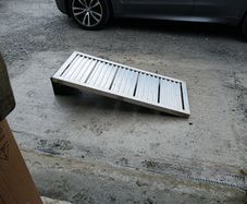 aluminum shelves 4 foot 6 inch x2 foot