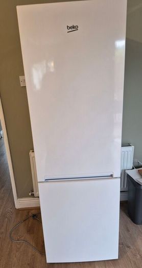 Beko fridge & freezer