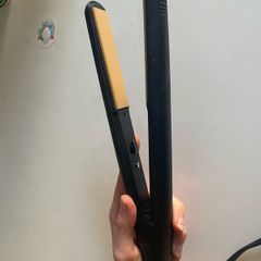 Ghd ceramic hair straightener