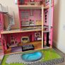Wooden Dolls House: 3-storey, 4-foot KidKraft Uptown Model Image 7