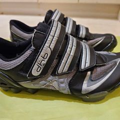 cycling shoes
